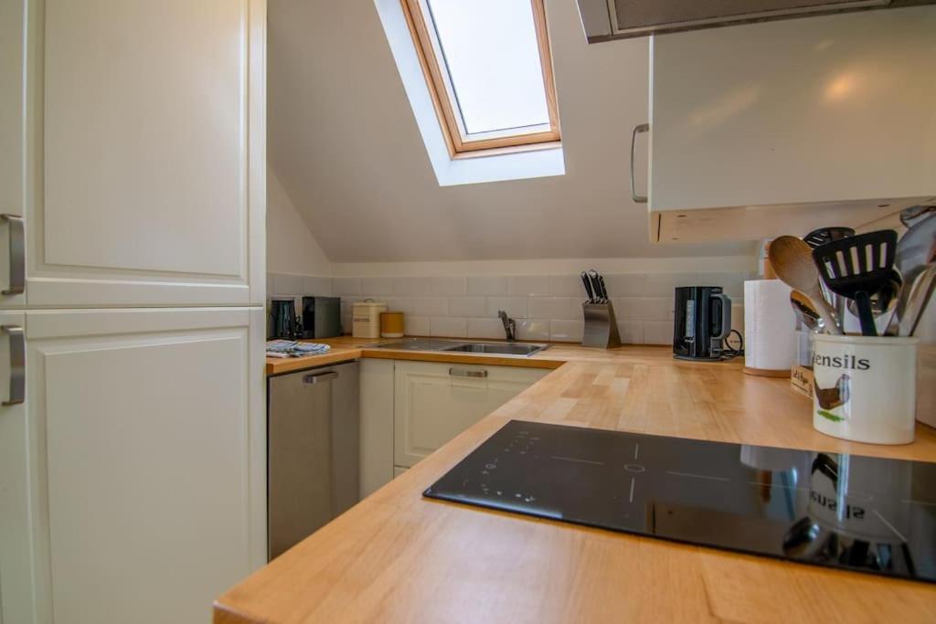 Badgers Sett Apartment ชิปปิงแคมป์เดน ภายนอก รูปภาพ