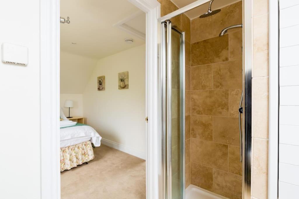 Badgers Sett Apartment ชิปปิงแคมป์เดน ภายนอก รูปภาพ
