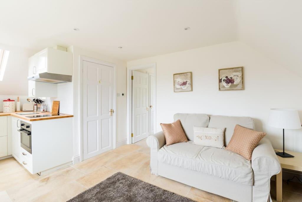 Badgers Sett Apartment ชิปปิงแคมป์เดน ภายนอก รูปภาพ