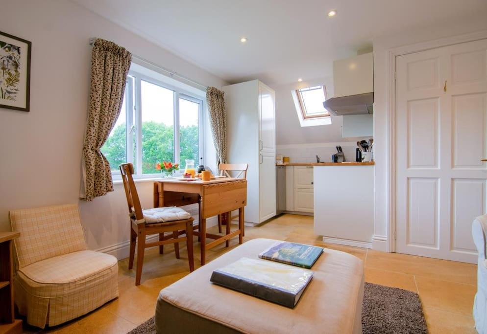 Badgers Sett Apartment ชิปปิงแคมป์เดน ภายนอก รูปภาพ